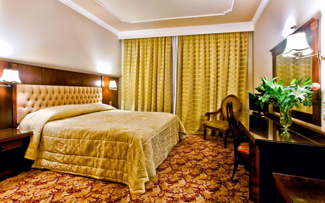 Kouros Hotel Dráma Quarto foto
