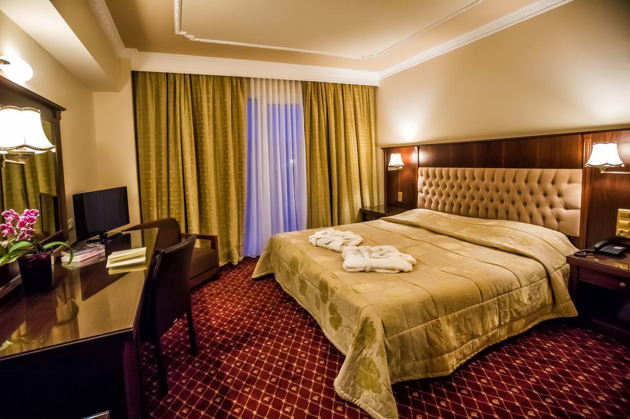 Kouros Hotel Dráma Quarto foto